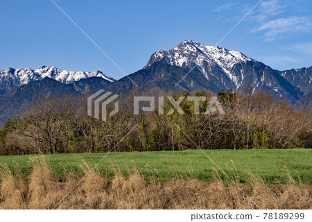 春天Komagatake 78189299