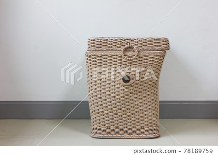 Picnic basket, isolated on white Picnic basket, isolated on white 78189759