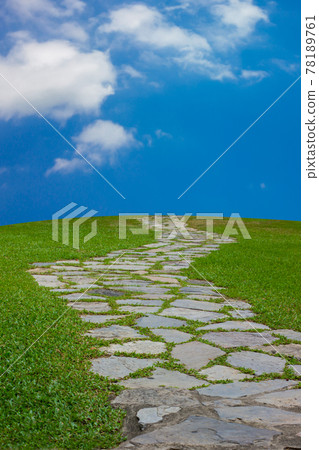 green field and blue sky green field and blue sky 78189761