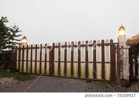 small gate vintage style small gate vintage style 78189917