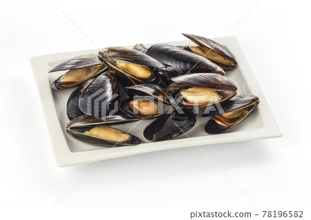 未煮熟的生貽貝 未煮熟的生貽貝 78196582