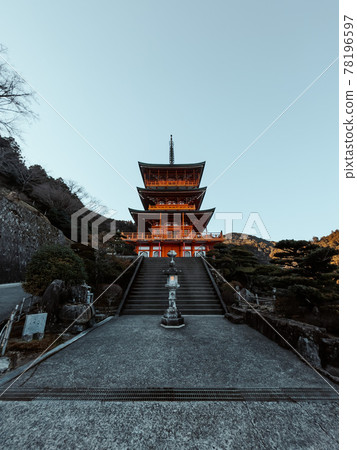 Nachi Kumano Shrine 78196597