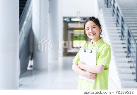 Young care worker woman Young care worker woman 78199538
