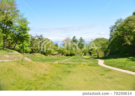 Chausuyama Botanical Garden Square in early summer 78200614