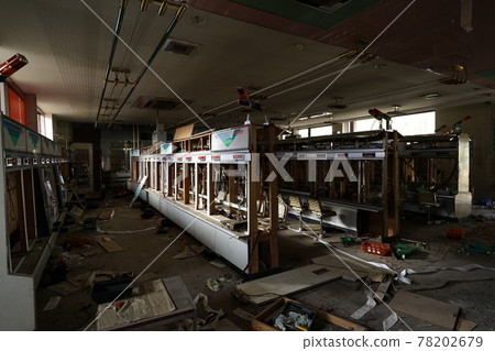 Ruins, abandoned pachinko parlors, pachinko parlors, abandoned amusement parks, amusement parks, Nagano City, Nagano Prefecture, Shintenchi, Pachinko Shintenchi 78202679