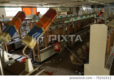Ruins, abandoned pachinko parlors, pachinko parlors, abandoned amusement parks, amusement parks, Nagano City, Nagano Prefecture, Shintenchi, Pachinko Shintenchi 78202812