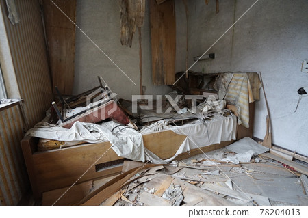 Ruins motel Hokuriku Ishikawa prefecture Kaga city abandoned motel abandoned love hotel Ruins motel Hokuriku Ishikawa prefecture Kaga city abandoned motel abandoned love hotel 78204013