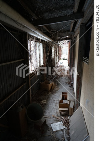 Ruins motel Hokuriku Ishikawa prefecture Kaga city abandoned motel abandoned love hotel 78204320