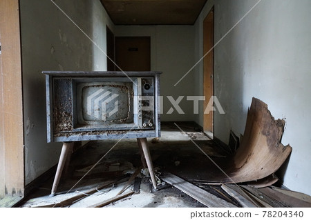 Ruins motel Hokuriku Ishikawa prefecture Kaga city abandoned motel abandoned love hotel Ruins motel Hokuriku Ishikawa prefecture Kaga city abandoned motel abandoned love hotel 78204340