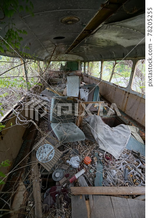 廢棄的廢棄巴士 廢棄的車身 草廣長野縣 長野市 長田巴士 長野電鐵巴士 78205255