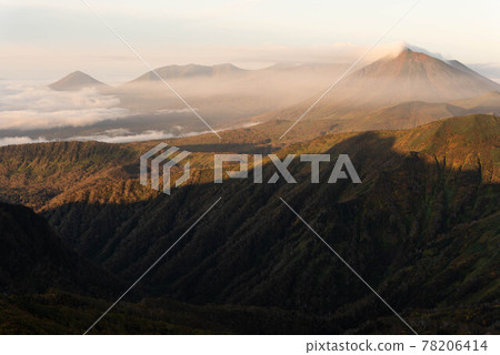 Tokachi mountain range of Morgenroth 78206414