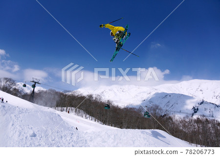 Ski kicker image (Hakuba Village, Nagano Prefecture) 78206773