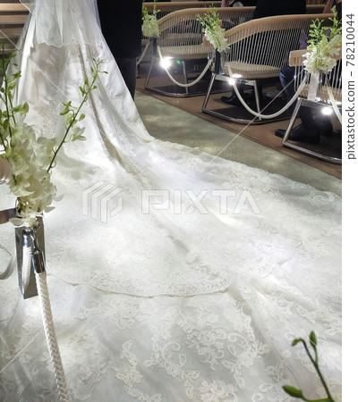 Wedding dress Wedding dress 78210044