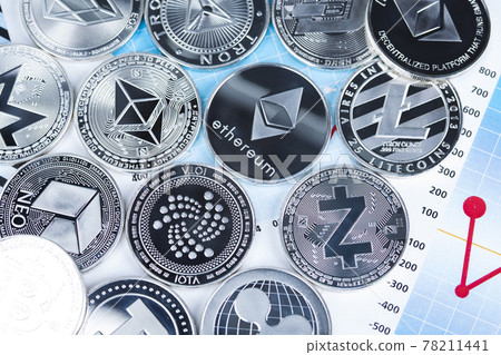 Bitcoin, litecoin, etherium coins close up, Virtual money background 78211441