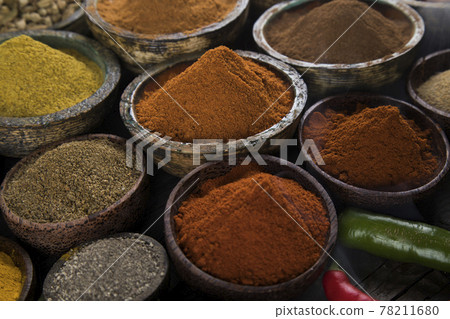 Wooden bowl spice and smoke Wooden bowl spice and smoke 78211680