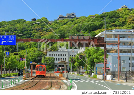 [Ehime Prefecture] Iyotetsu Train and Matsuyama Castle 78212061