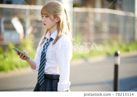 Blonde high school girl 78213114