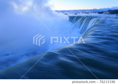 Canada_Niagara Falls 在黎明 Canada_Niagara Falls 在黎明 78213196