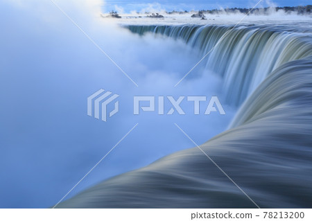 Canada_Niagara Falls 在黎明 78213200