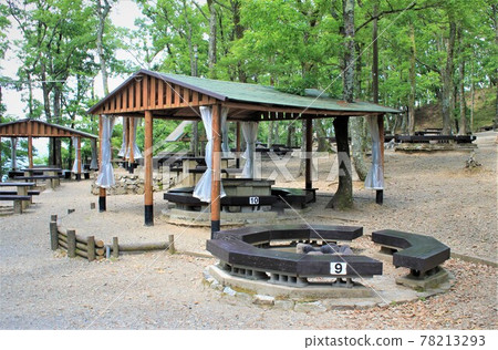 BBQ terrace 78213293