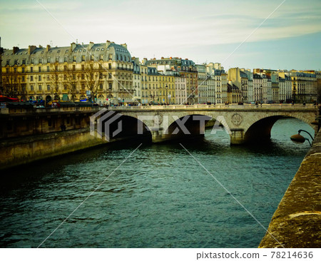 塞納河巴黎 78214636