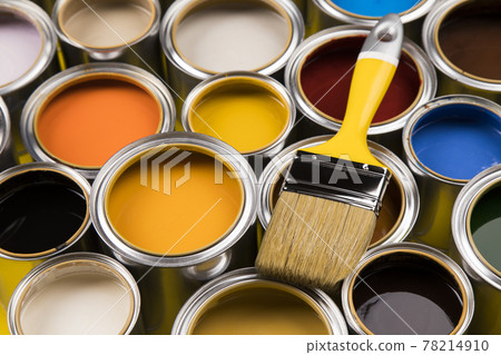 Open paint cans with a brush, Rainbow colors 78214910
