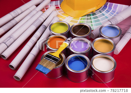 Paint can with a paintbrush 78217718