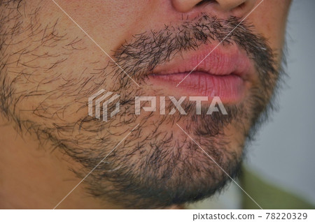 男性鬍鬚 78220329