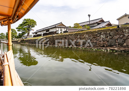 島根縣松江市松江城堀川之旅從經過武士住所的船上欣賞 島根縣松江市松江城堀川之旅從經過武士住所的船上欣賞 78221898