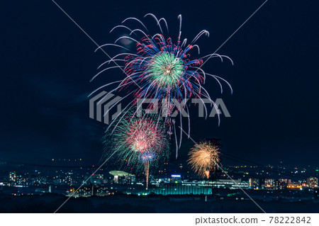 埼玉縣熊谷煙花節 2021 特別比賽 現在是 Sukumum 待在家裡的時間（但是）煙花節 醫務人員支持 78222842