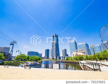 Yokohama Bay Area Canal Park and Minatomirai 78225681