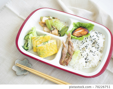 老人、老人一盤飯盒【護理食品/飯盒】 78226751