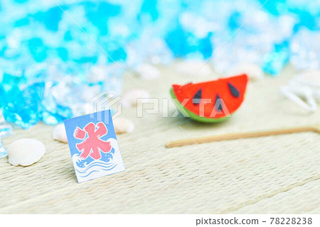 夏天的形象 78228238