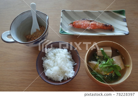 Grilled salmon breakfast Grilled salmon breakfast 78228397