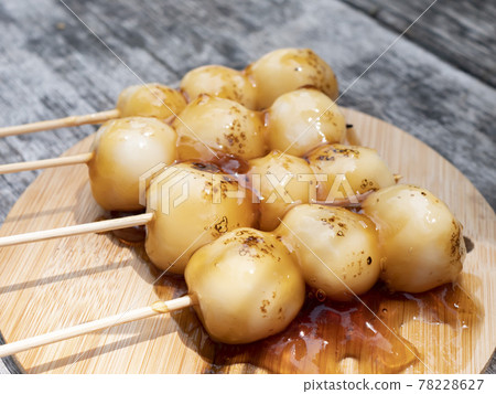 Handmade Japanese sweets to eat outdoors Mitarashi dumplings 78228627