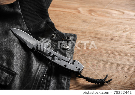 stainless steel pocketknife 78232441