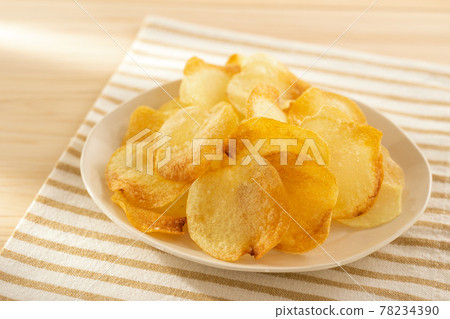 Crisps Crisps 78234390