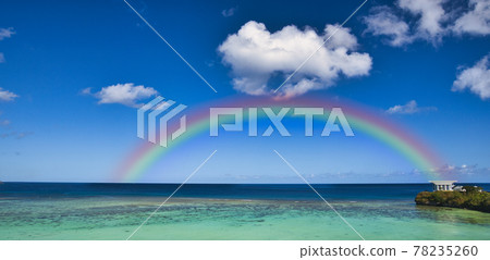 關島和杜夢灣美麗的珊瑚礁海 78235260
