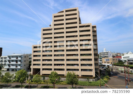 Royal Wiese Yotsuyatori Royal Wiese Yotsuyatori 78235590