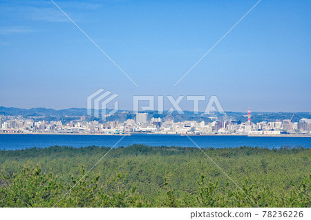 [Overlooking Kagoshima City from Sakurajima Karasujima Observatory] Sakurajima Yokoyamacho, Kagoshima City, Kagoshima Prefecture 78236226