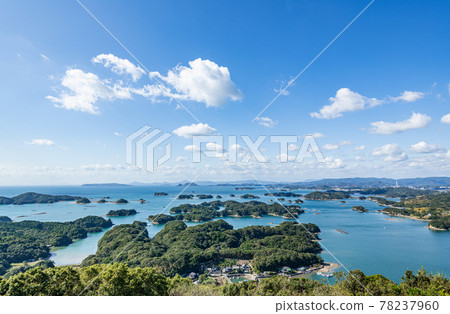 長崎縣佐世保市從海峰天文台看到的九十九島晴天展 78237960