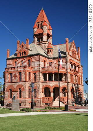 Historic Hopkins County Courthouse in Sulphur Springs, Texas 78240100