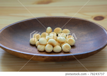 Eggs Eggs 78243737