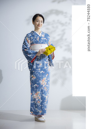 中和服女人包袱皮 中和服女人包袱皮 78244880