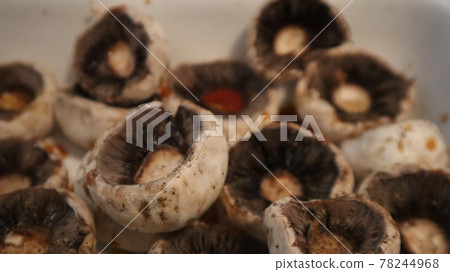 Champignon white mushrooms with soya sauce. Organic White mushrooms marinated for vegan grill Champignon white mushrooms with soya sauce. Organic White mushrooms marinated for vegan grill 78244968
