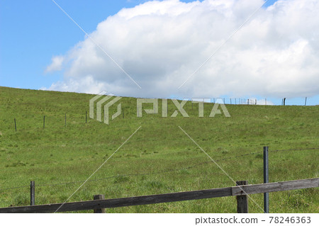 Majestic plateau landscape 78246363