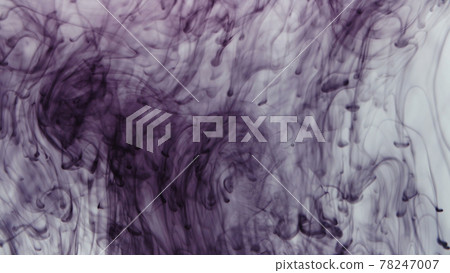 Pattern of drops of purple paint falling in water 78247007