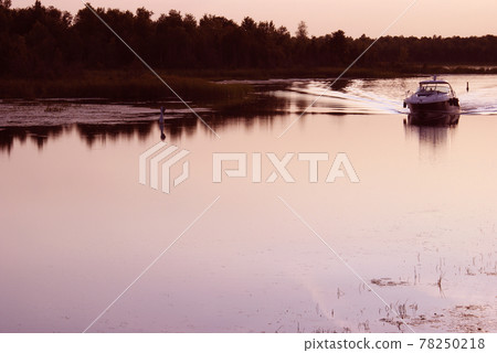 Boating Boating 78250218