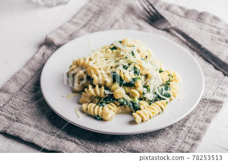 Fusilli Pasta with Spinach and Ricotta Fusilli Pasta with Spinach and Ricotta 78253513