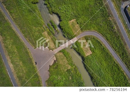 埼玉塌陷橋（水下橋） Kamatori Bridge / Koaze River 川越市埼玉縣（無人機鳥瞰） 78256194